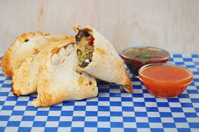 #21 Vegetales Grillados Empanada / #21 Empanada de légumes grillés