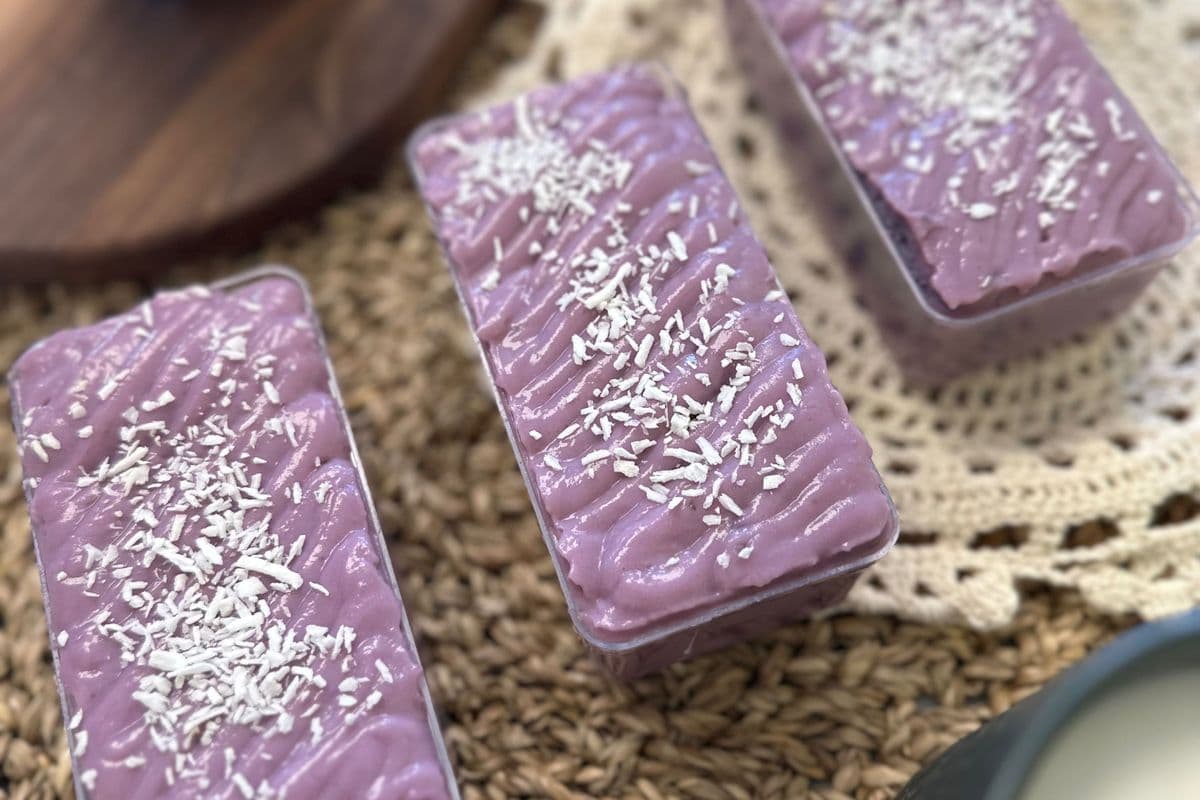 Ube/Taro Cake