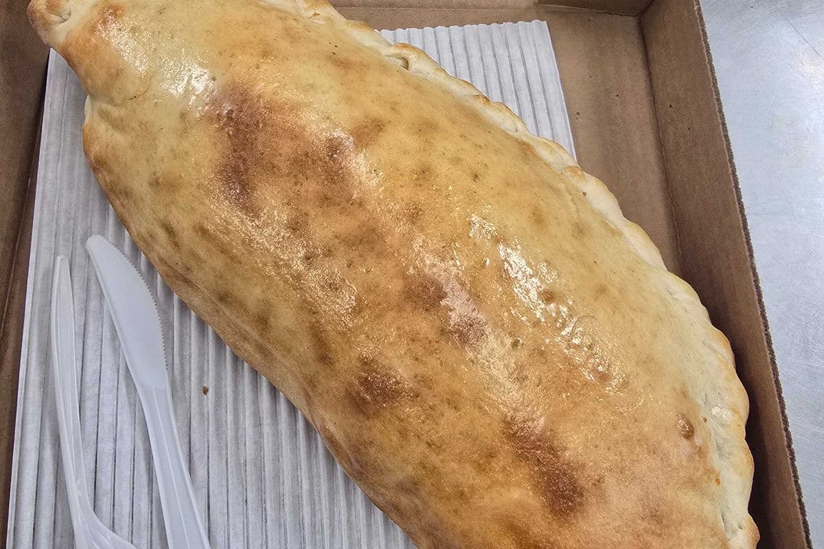 Classic Calzone