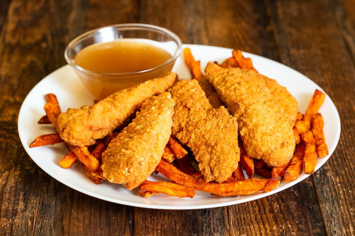 Chicken Fingers Dinner (5 pcs)