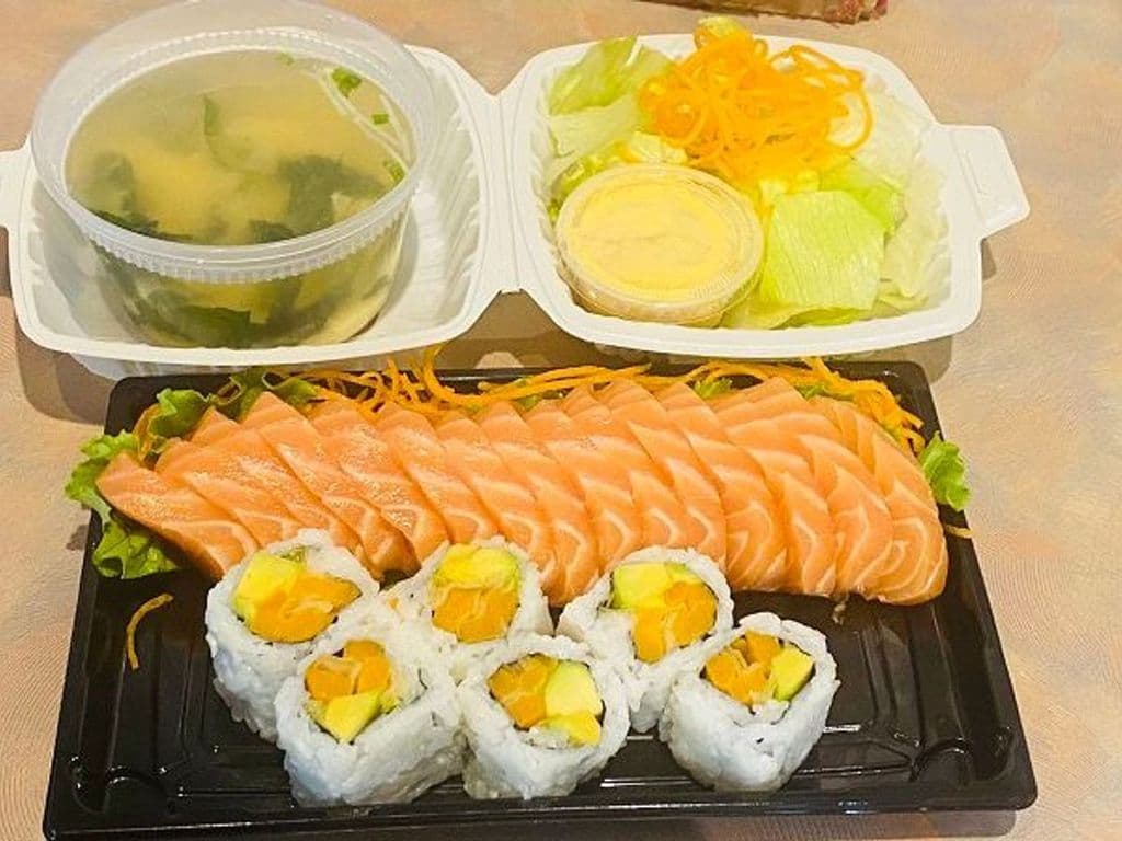 48A. Salmon Sashimi Lover (15pcs)