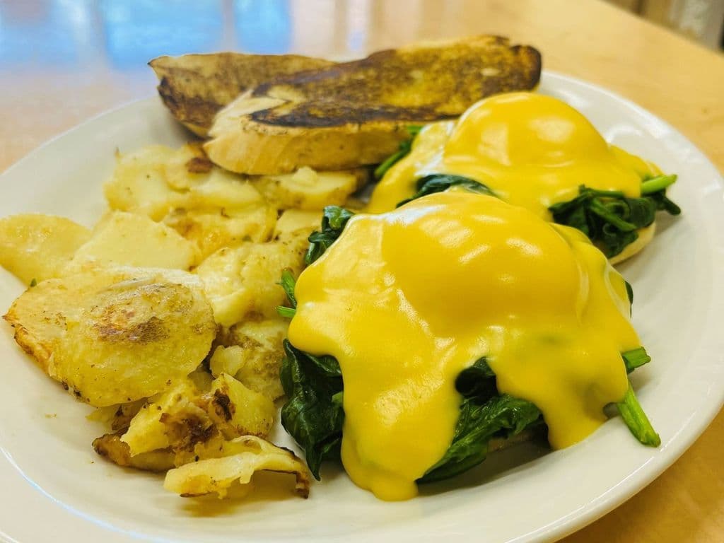 Oeufs bénédictines végé /Vegetarian Benedict