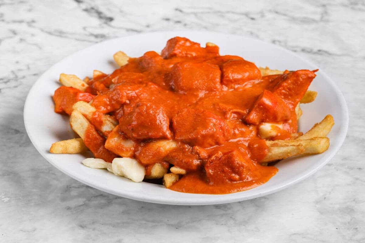 Butter Chicken Poutine