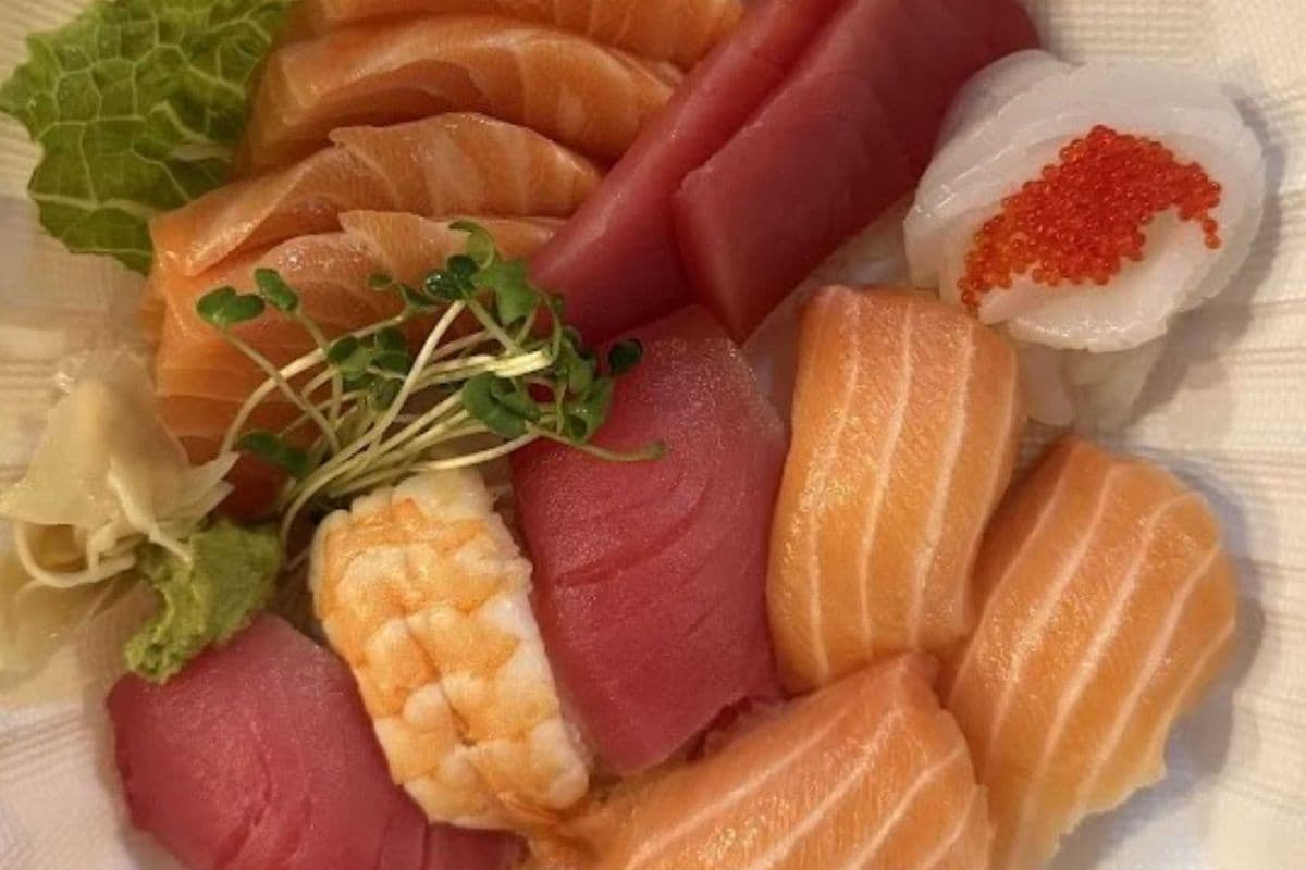 Chef's Special Sashimi & Sushi