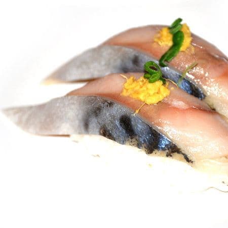 Saba Nigiri (1 pc)