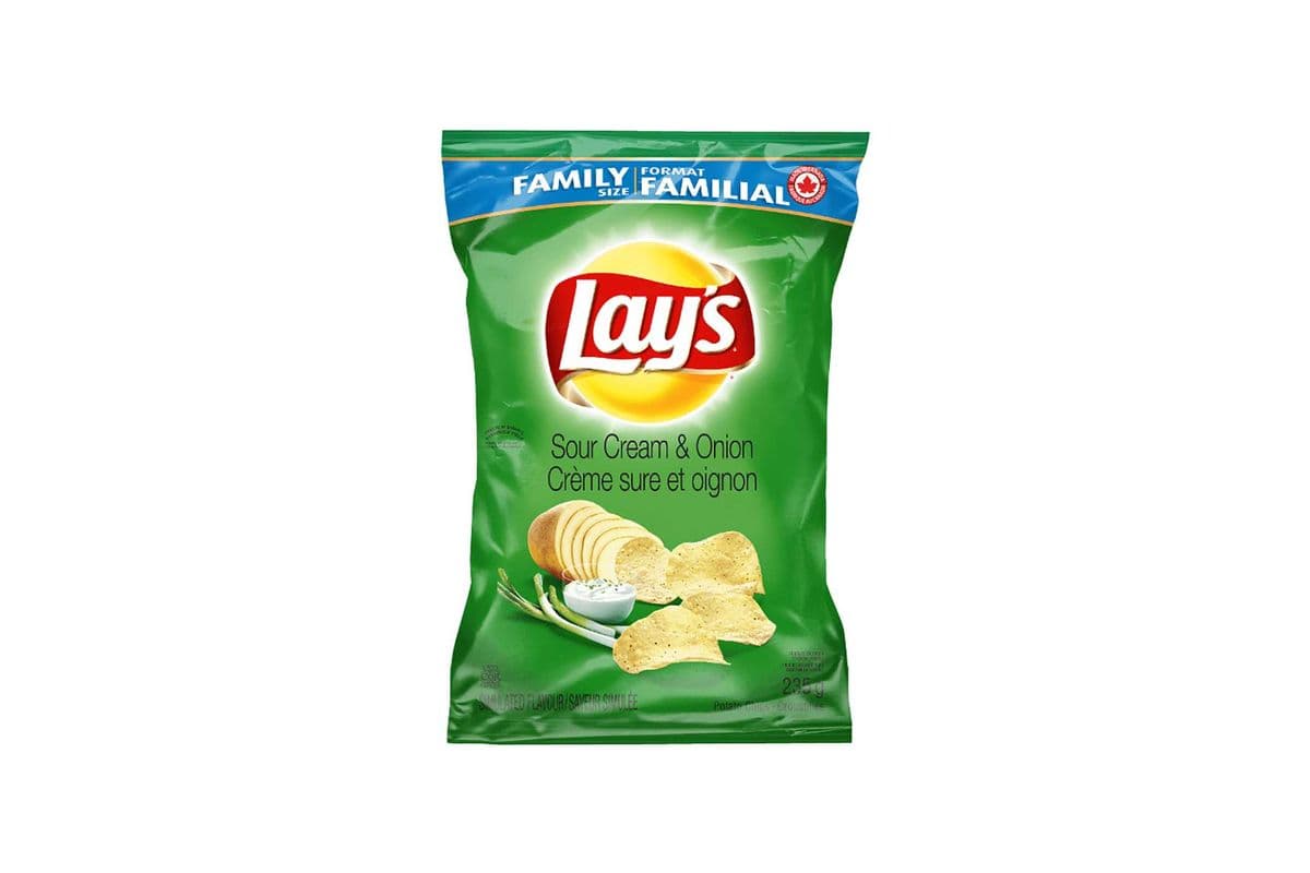 Lays Sour Cream & Onion Potato Chips (220g)