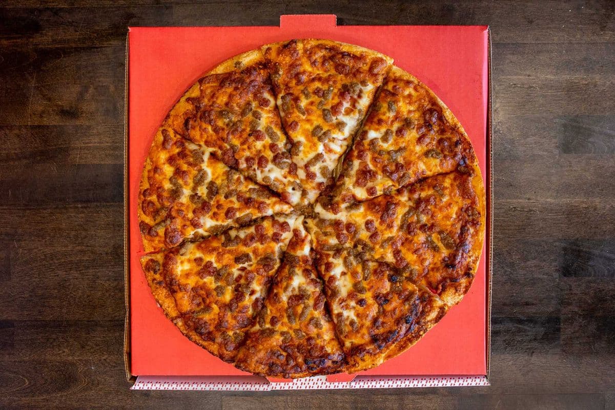 #25 - 8" Beef and Bacon Pizza