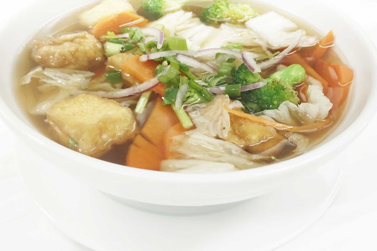 S12. Vegetables with Tofu Pho