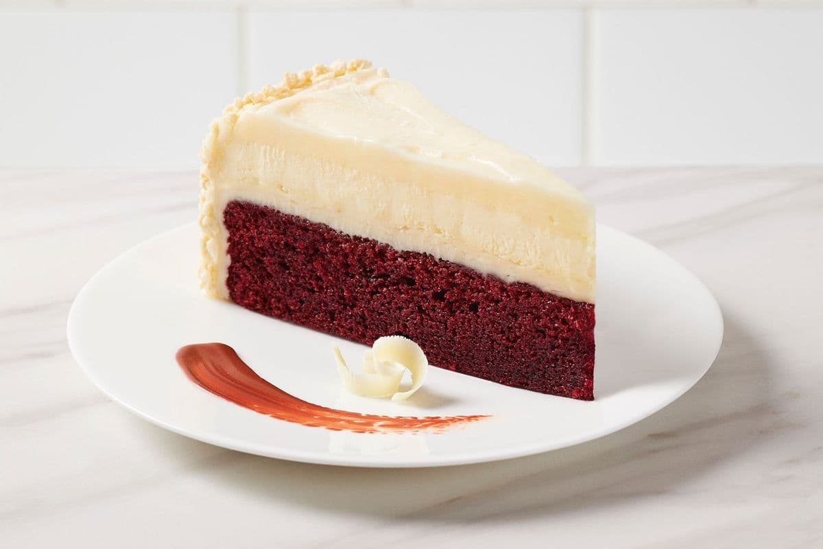 Red Velvet Cake Cheesecake