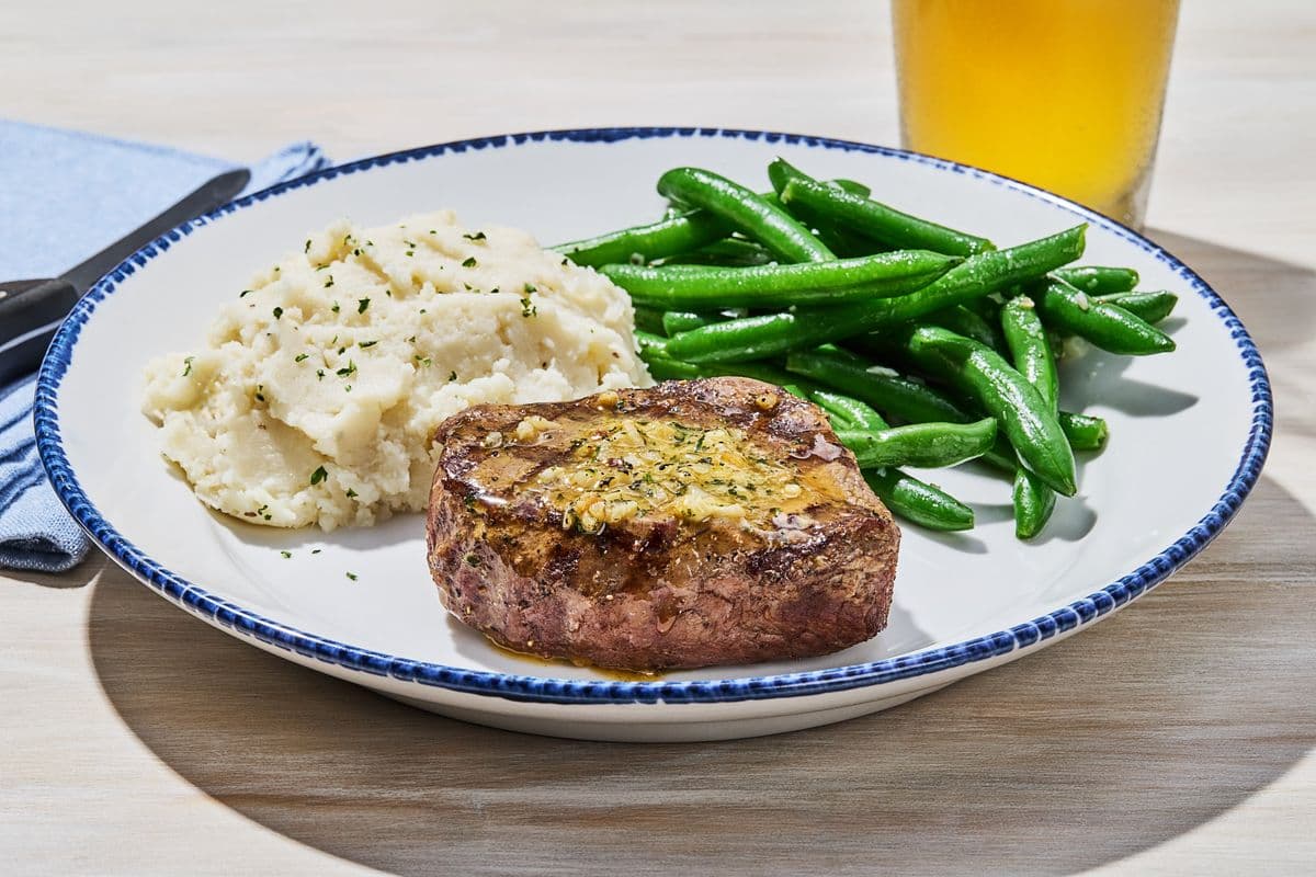 New! Garlic Lover’s 7 oz. Sirloin
