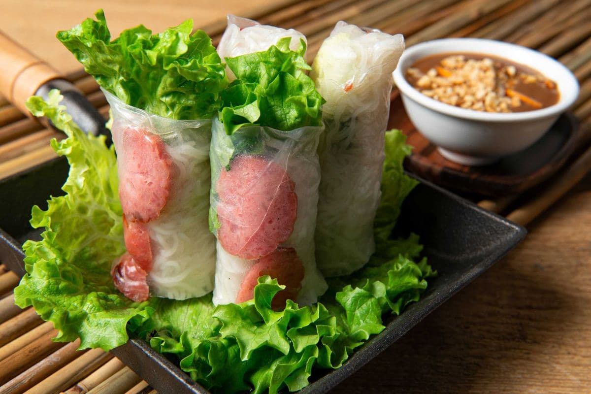 Fresh Grilled Meatball Rolls (2 Pcs)