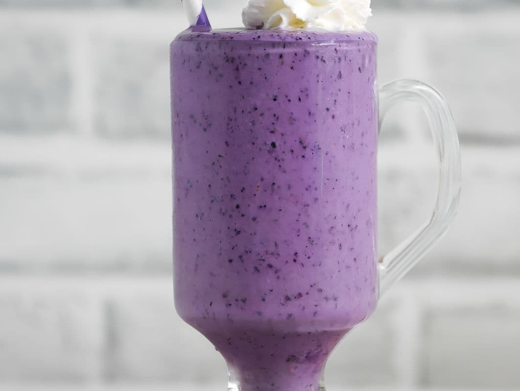 Blueberry Cream Cheese Ice Cream Shake (v)