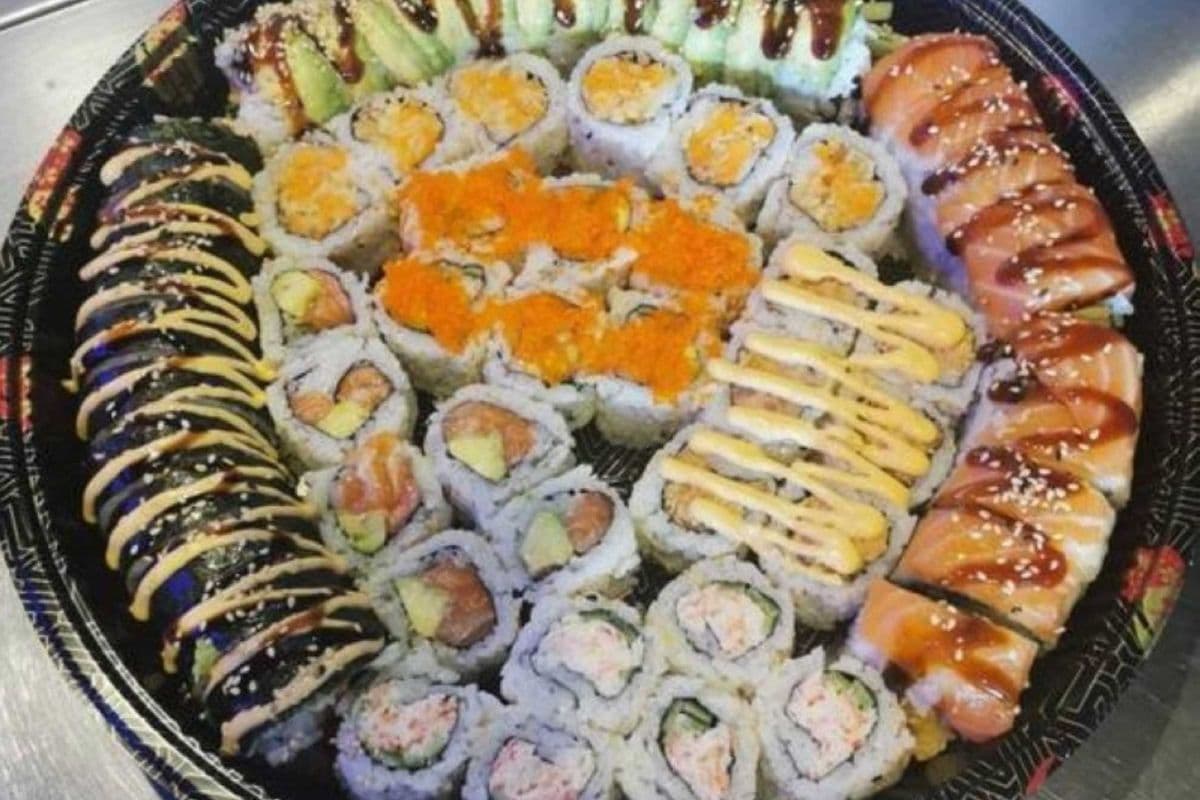 711. Assorted Roll (60pcs)