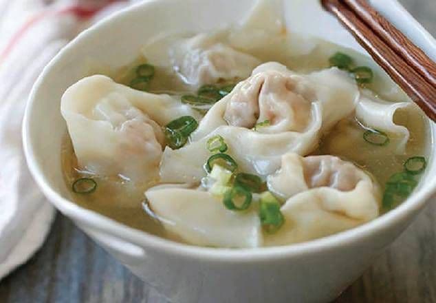 5. Wonton Soup (16oz)