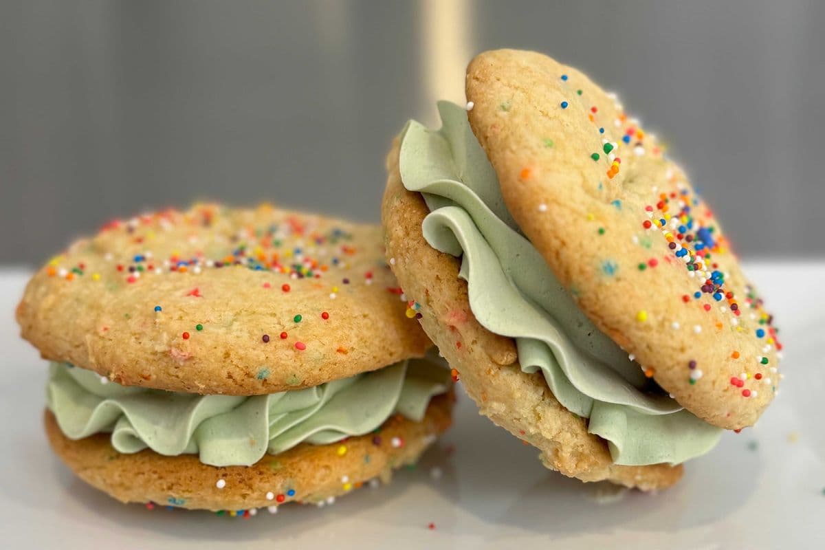 Pack of Five Cookie Cakes