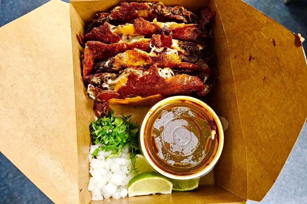 Birria Tacos (4 Tacos)