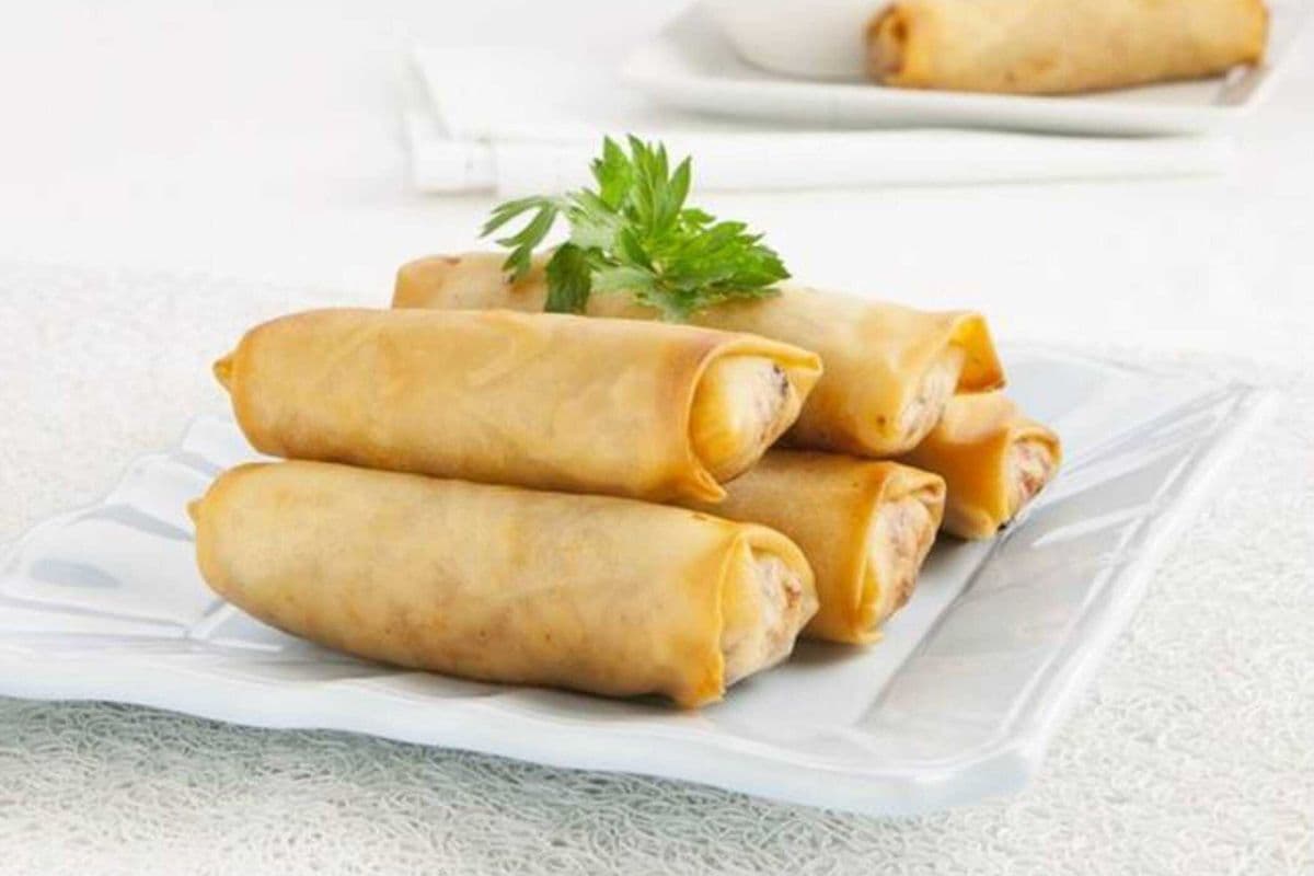 Vegetable Spring Rolls (10 pcs)