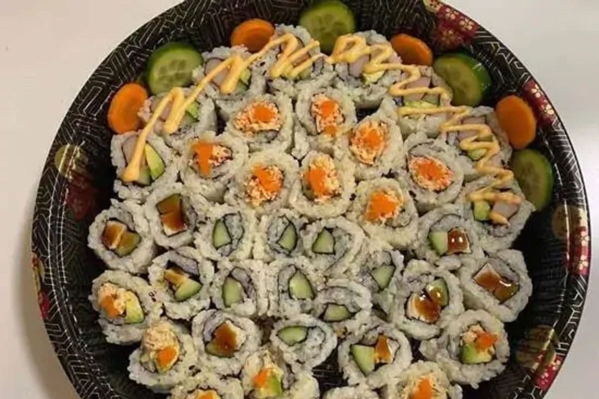 New Tray Read Below: Sushi Tray D: Popular Sushi Tray (45pcs)