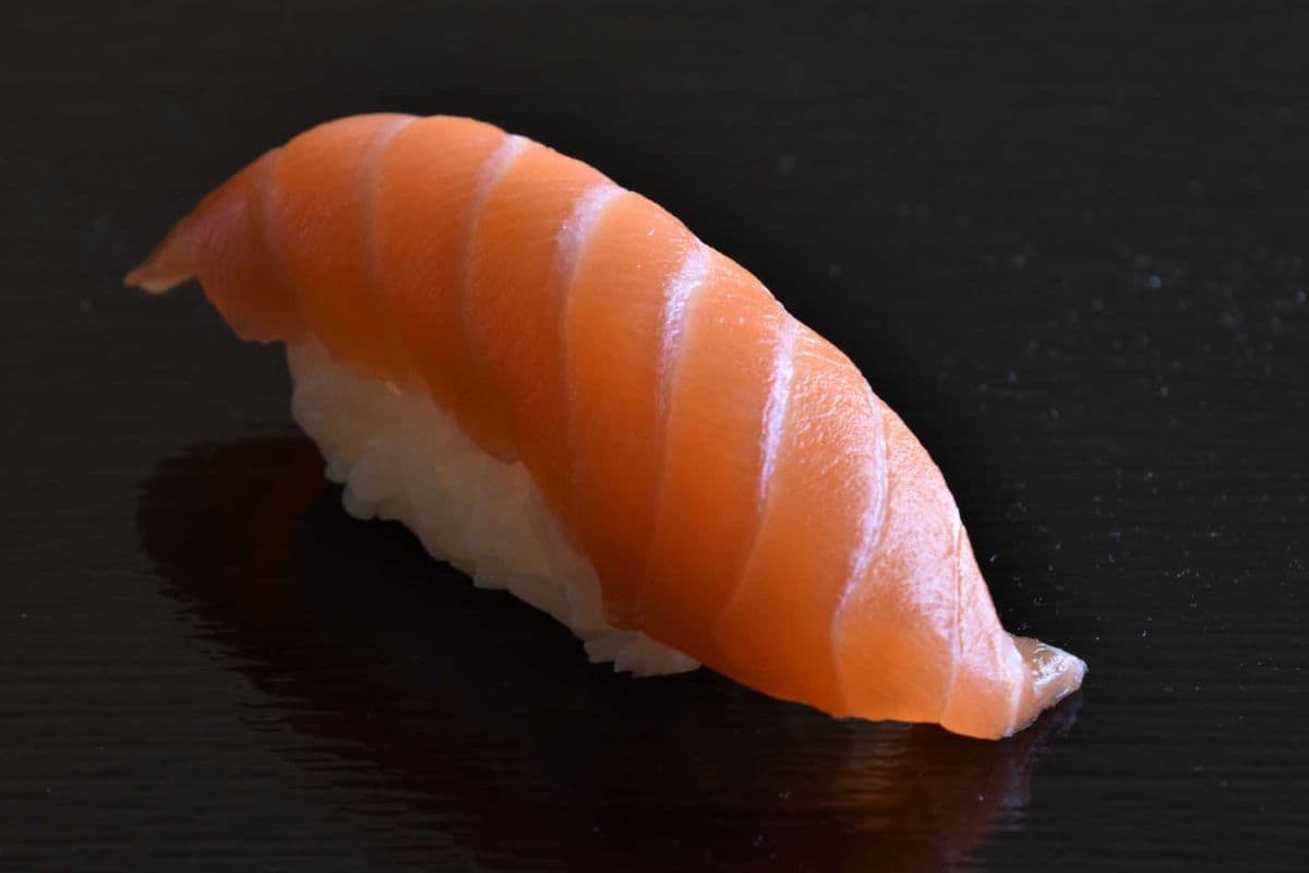 Salmon (Sake) Nigiri