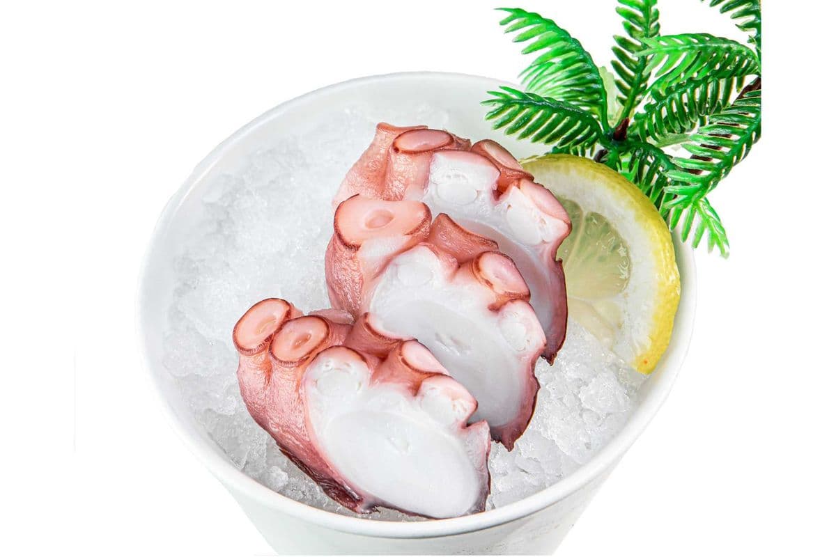 Tako Sashimi (3 pcs)