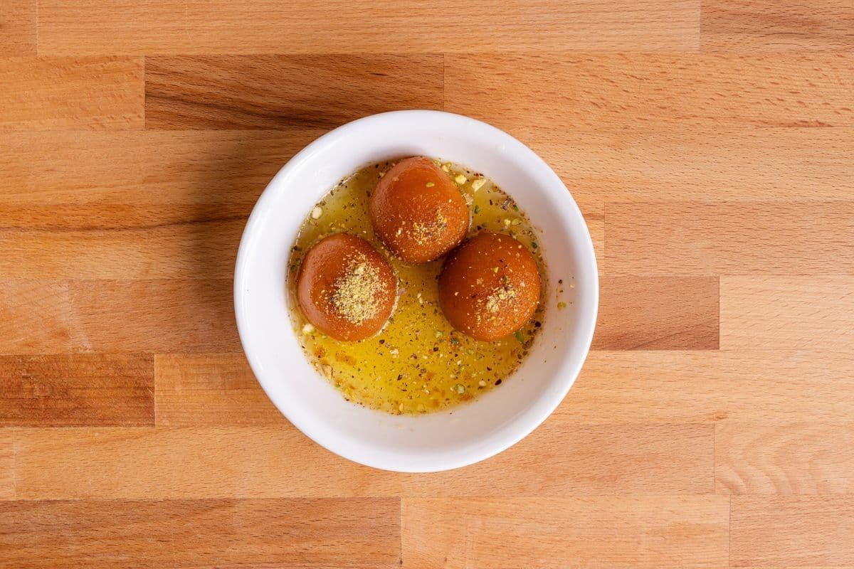 Gulab Jamun (2 pcs)