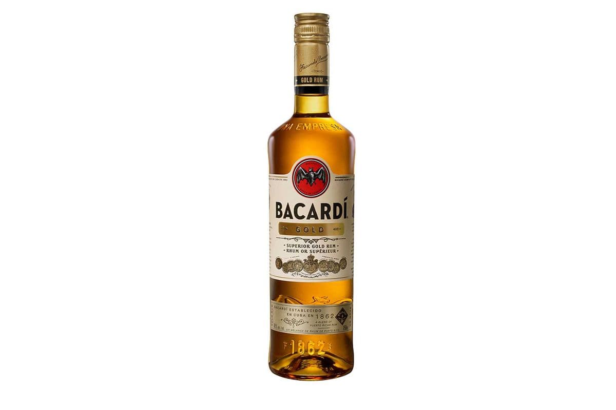 Bacardi Gold (1 x 750 ml)