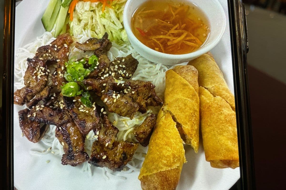 V2. Grilled Meat on Vermicelli
