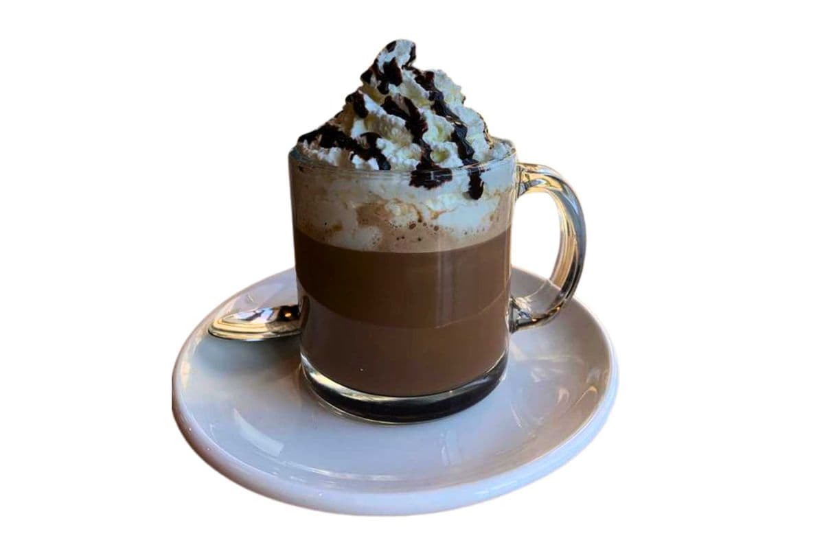 Hot Chocolate (16 oz)