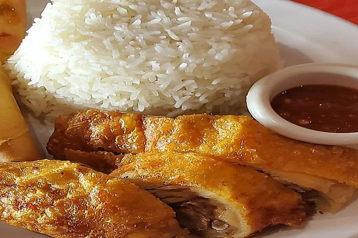 Binalot Crispy Chicken with Rice