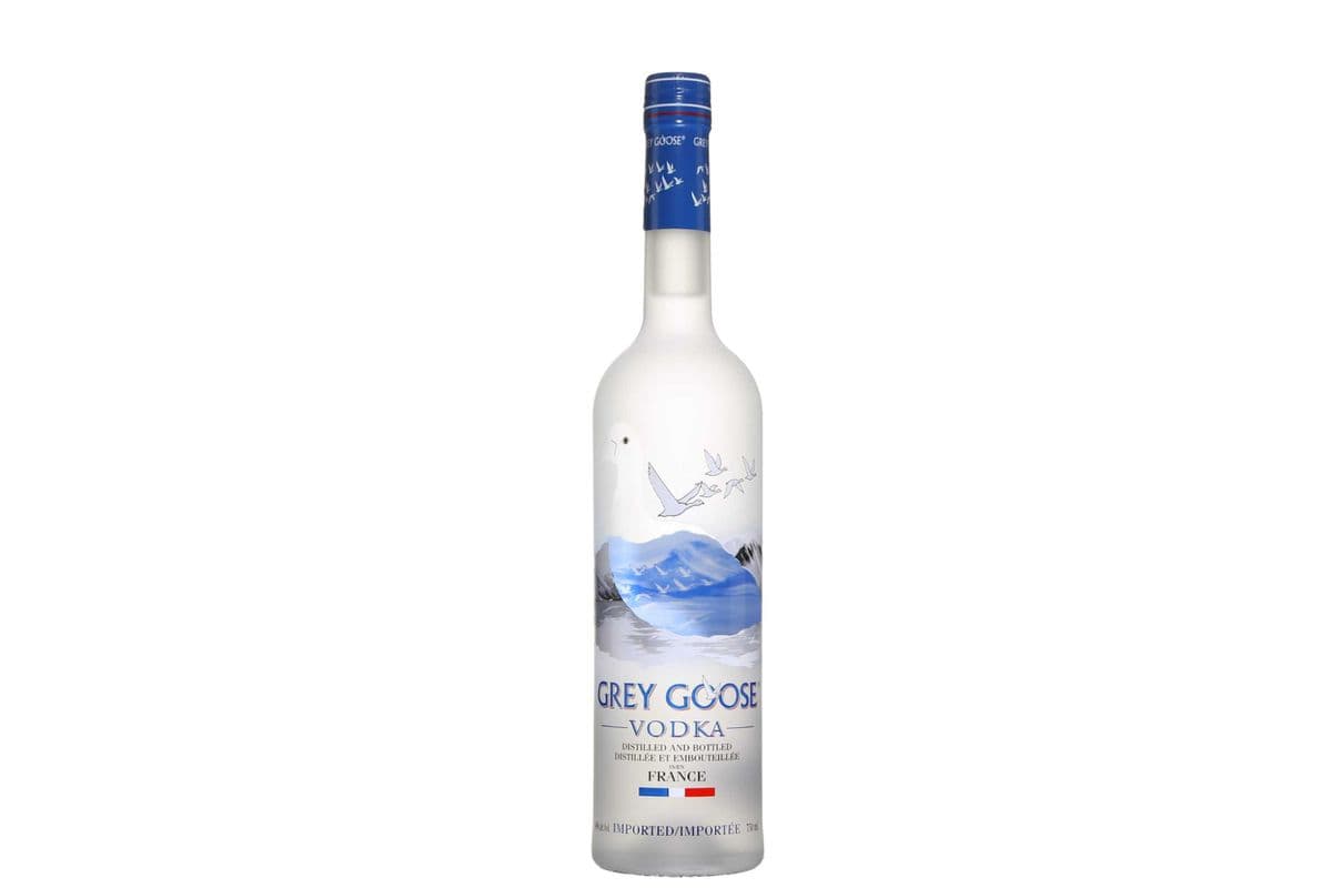 Grey Goose (750 ml Bottle) (1 x 750 ml Bottle)