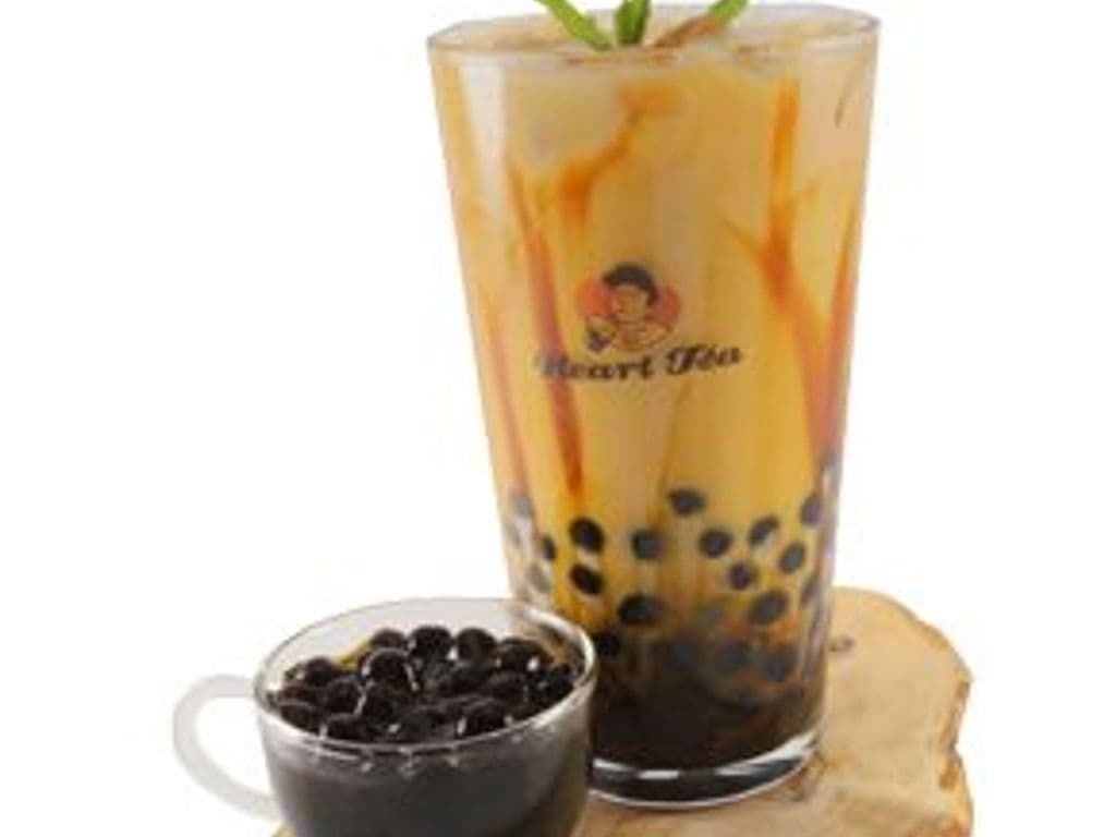 B10. Brown Sugar Pearl Assam Milk Tea (Small) 阿萨姆黑糖珍珠奶茶
