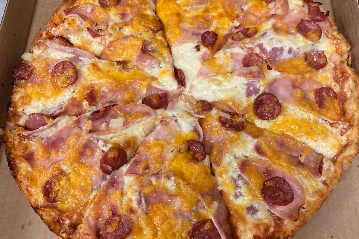 13" Large Ukrainian Special Pizza
