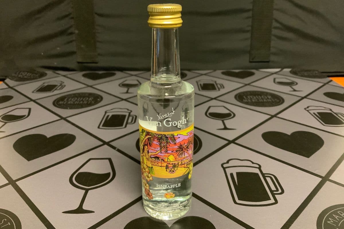 VAN GOGH PINEAPPLE VODKA (1 x 50ml)