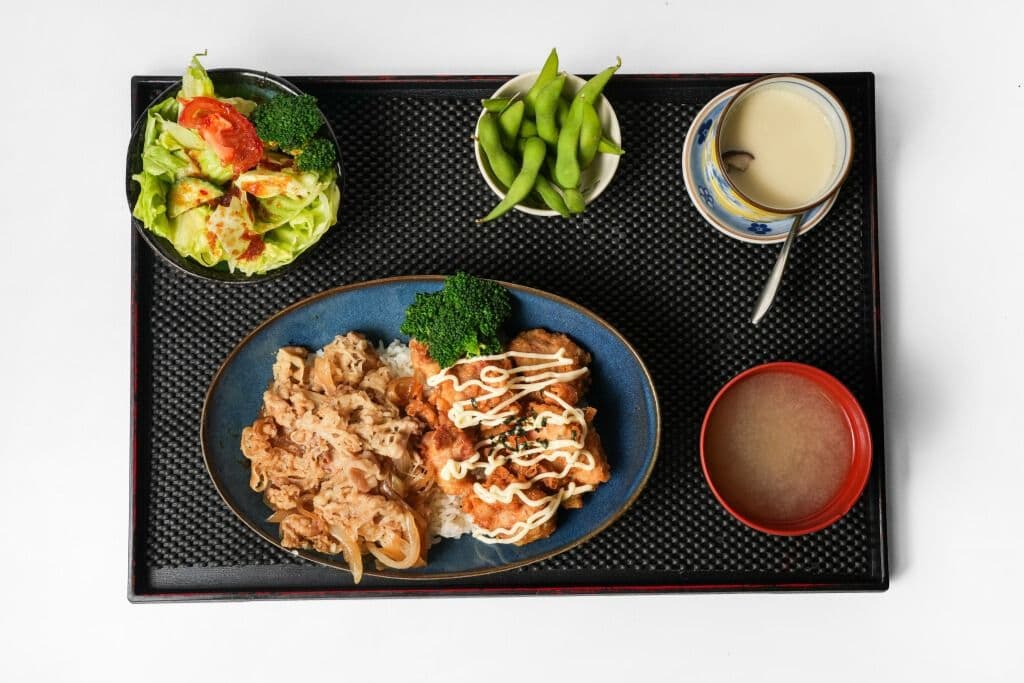 Gyudon and Chicken Karaage 牛肉炸鸡双拼饭