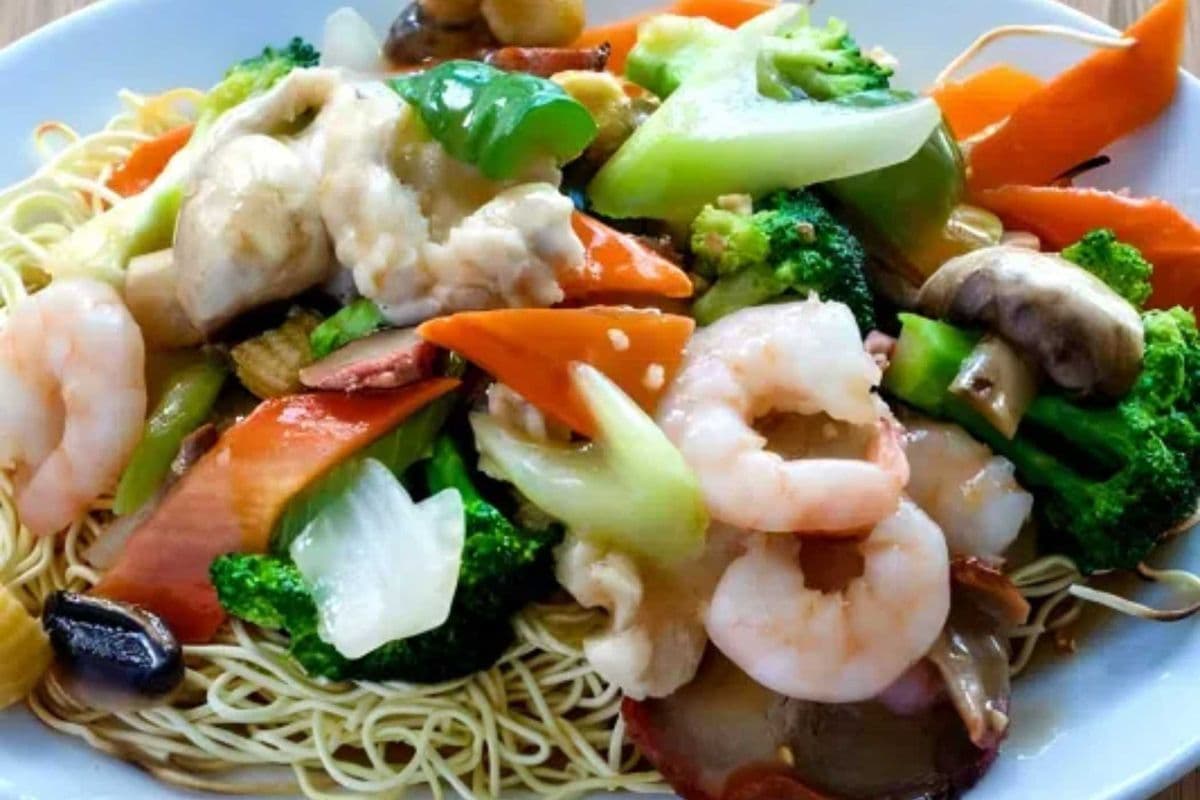Cantonese Chow Mein