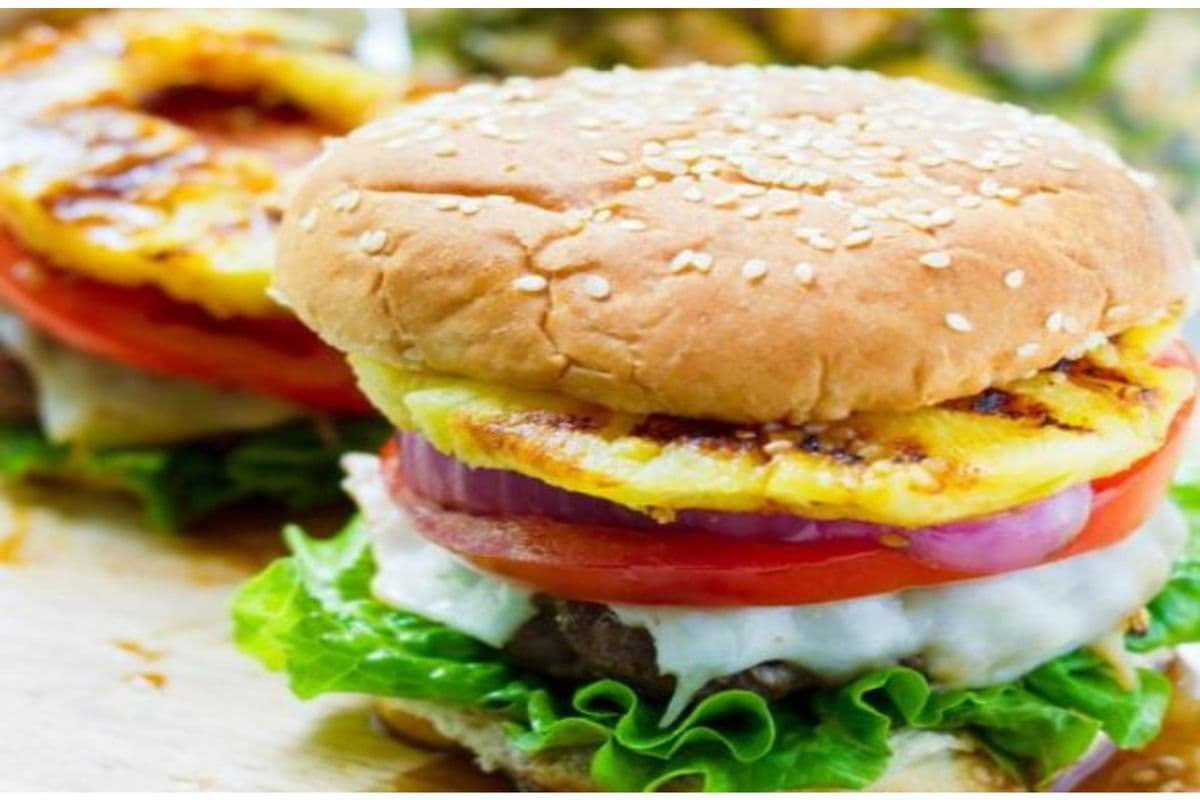 Bayside High-Five Hawaiian Burger