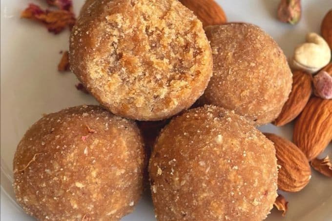 Panjari Pinni (Made with Desi Ghee)