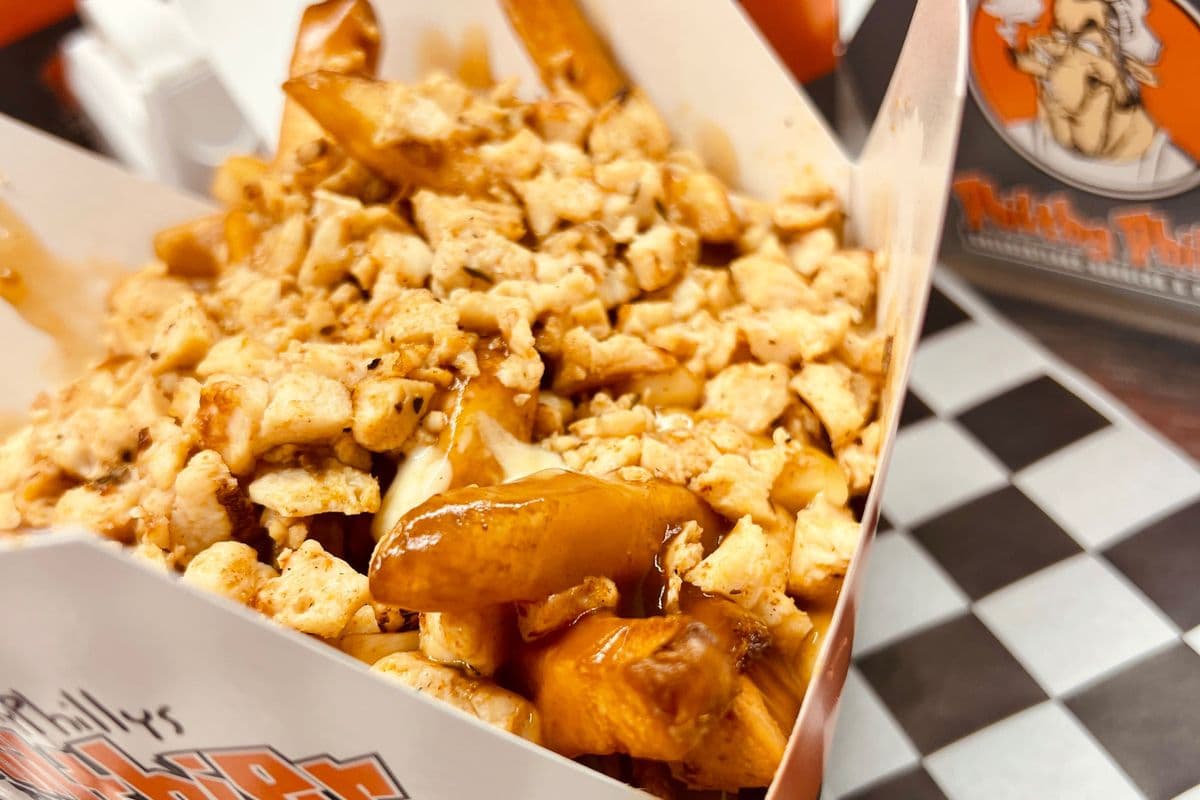 Grilled Chicken Poutine