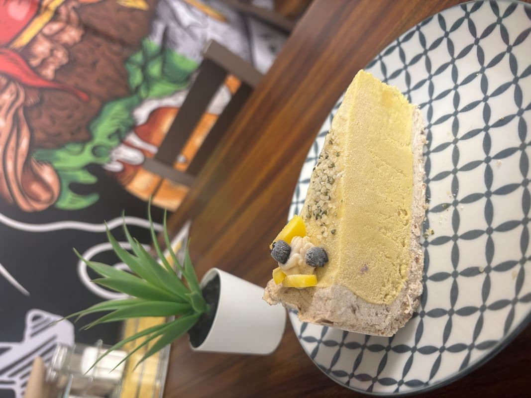 Mango Cheesecake (V)(GF)