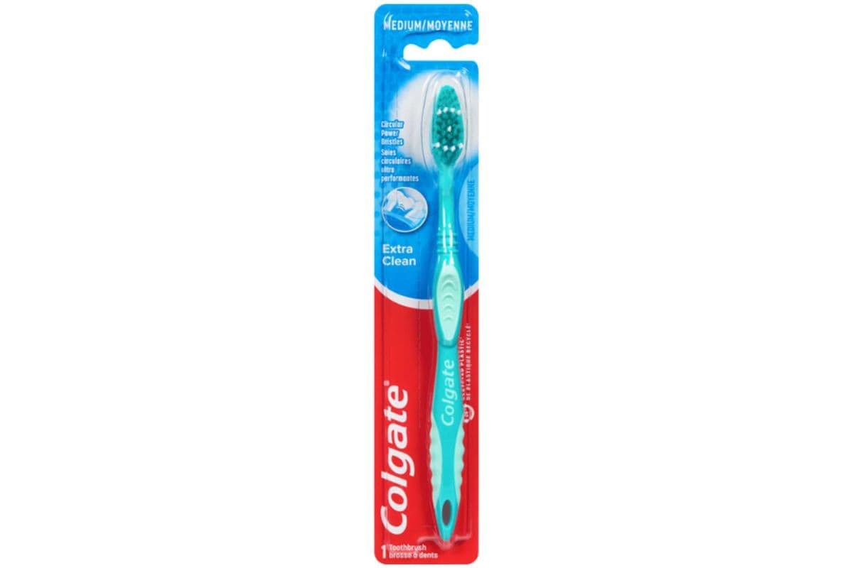 Colgate Medium Toothbrush