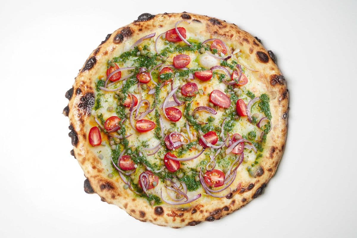 18" Caprese Pizza