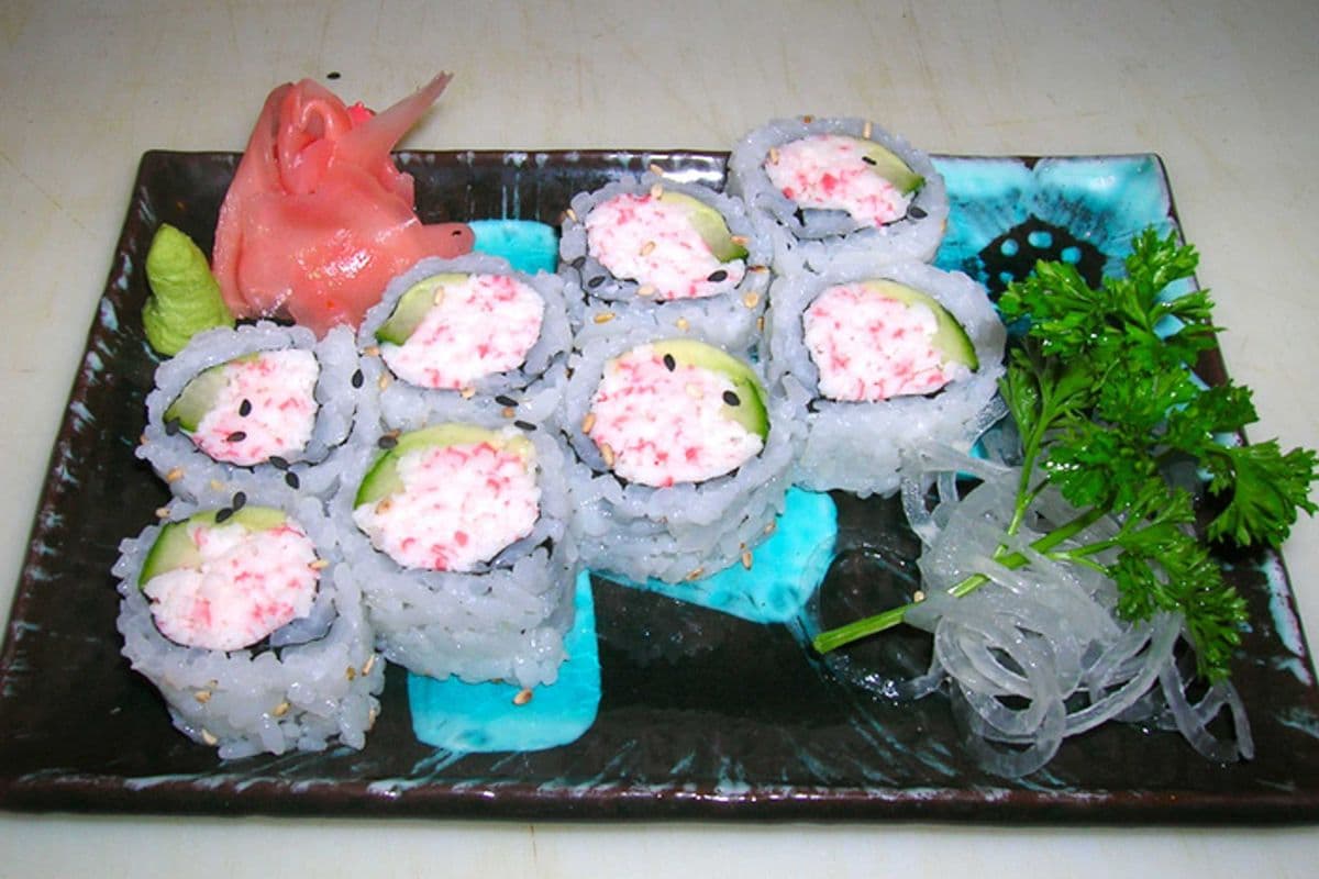 160. California Roll (8 pcs)