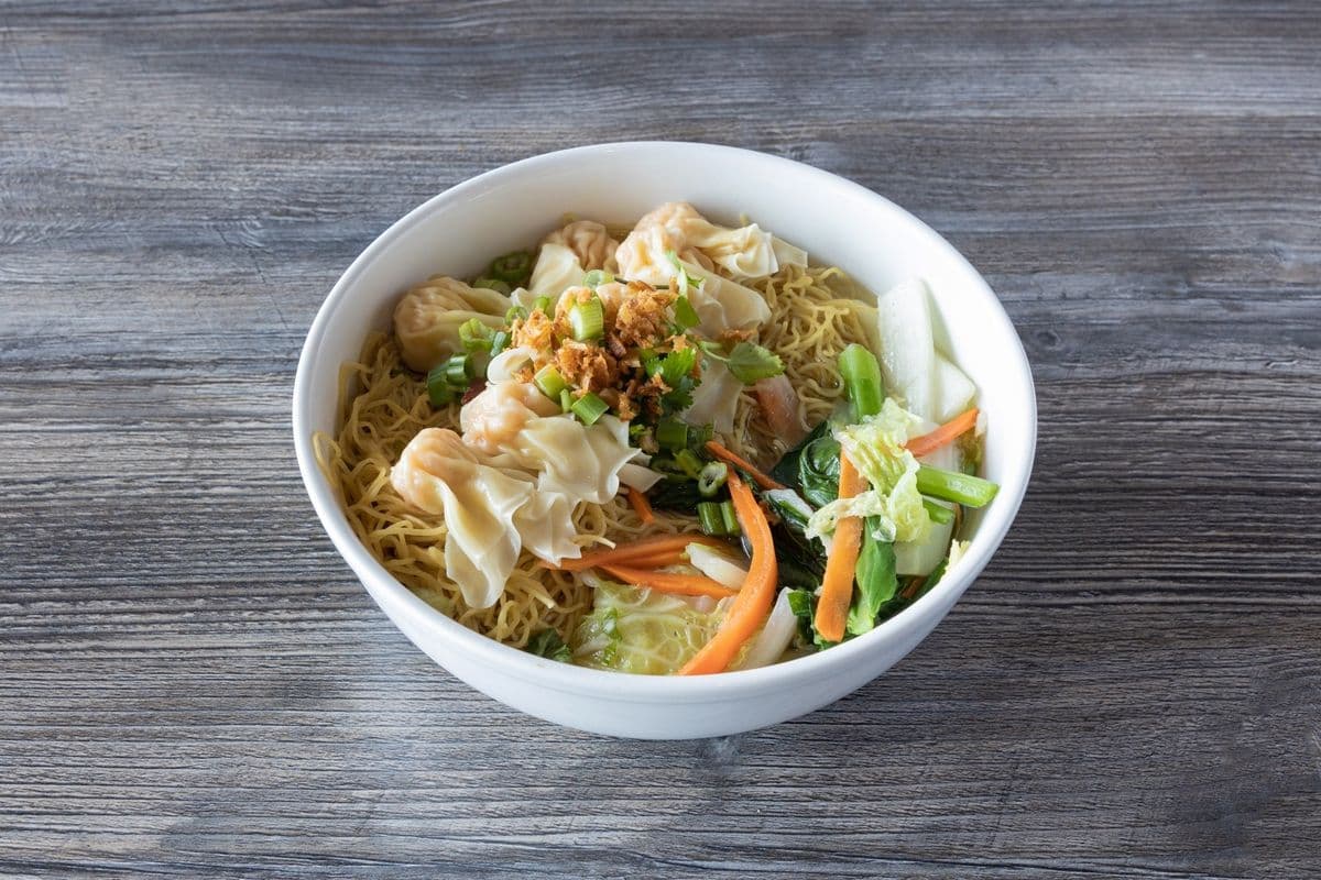 210. Pork Wonton & Vegetables Egg Noodle Soup
