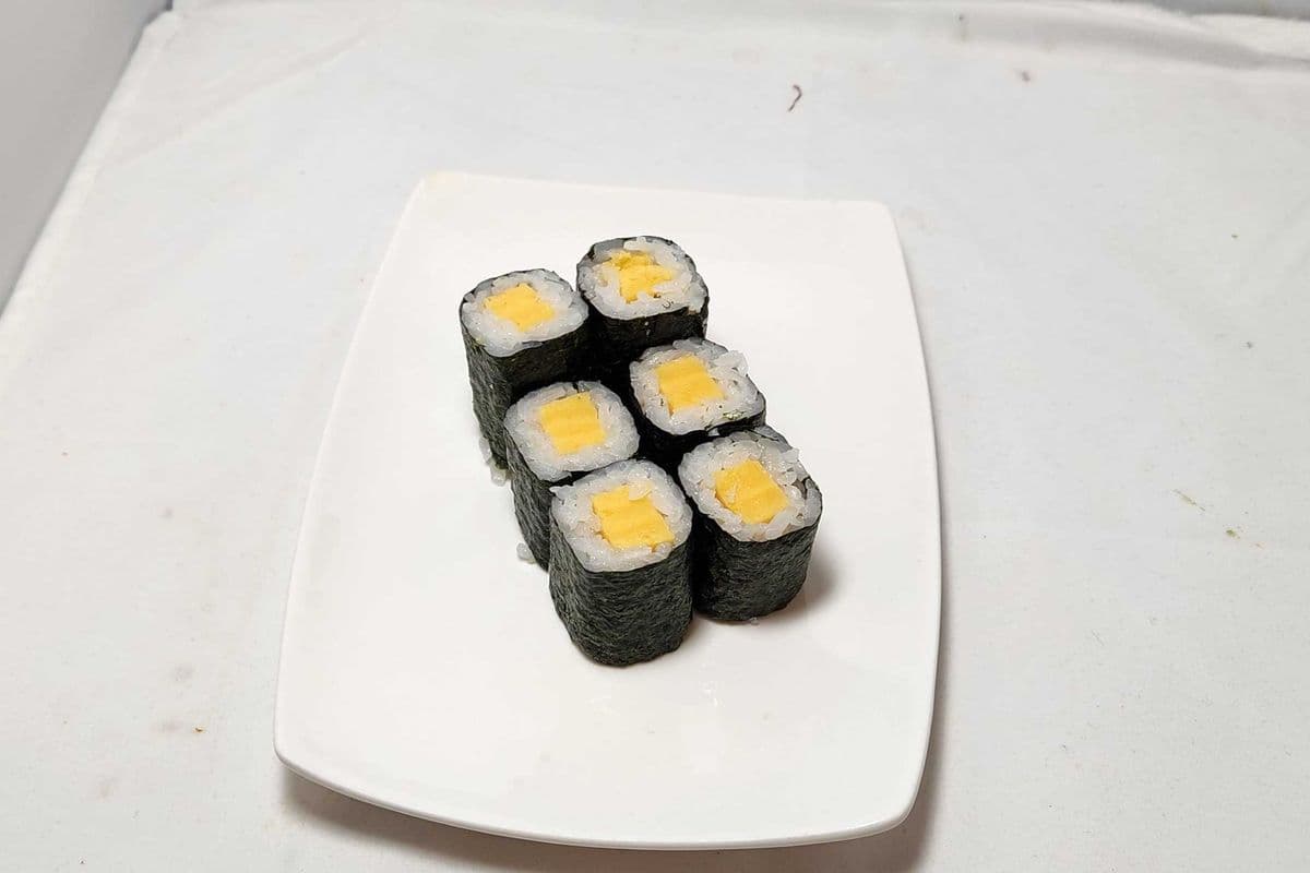 Tamago Roll (6 pcs)