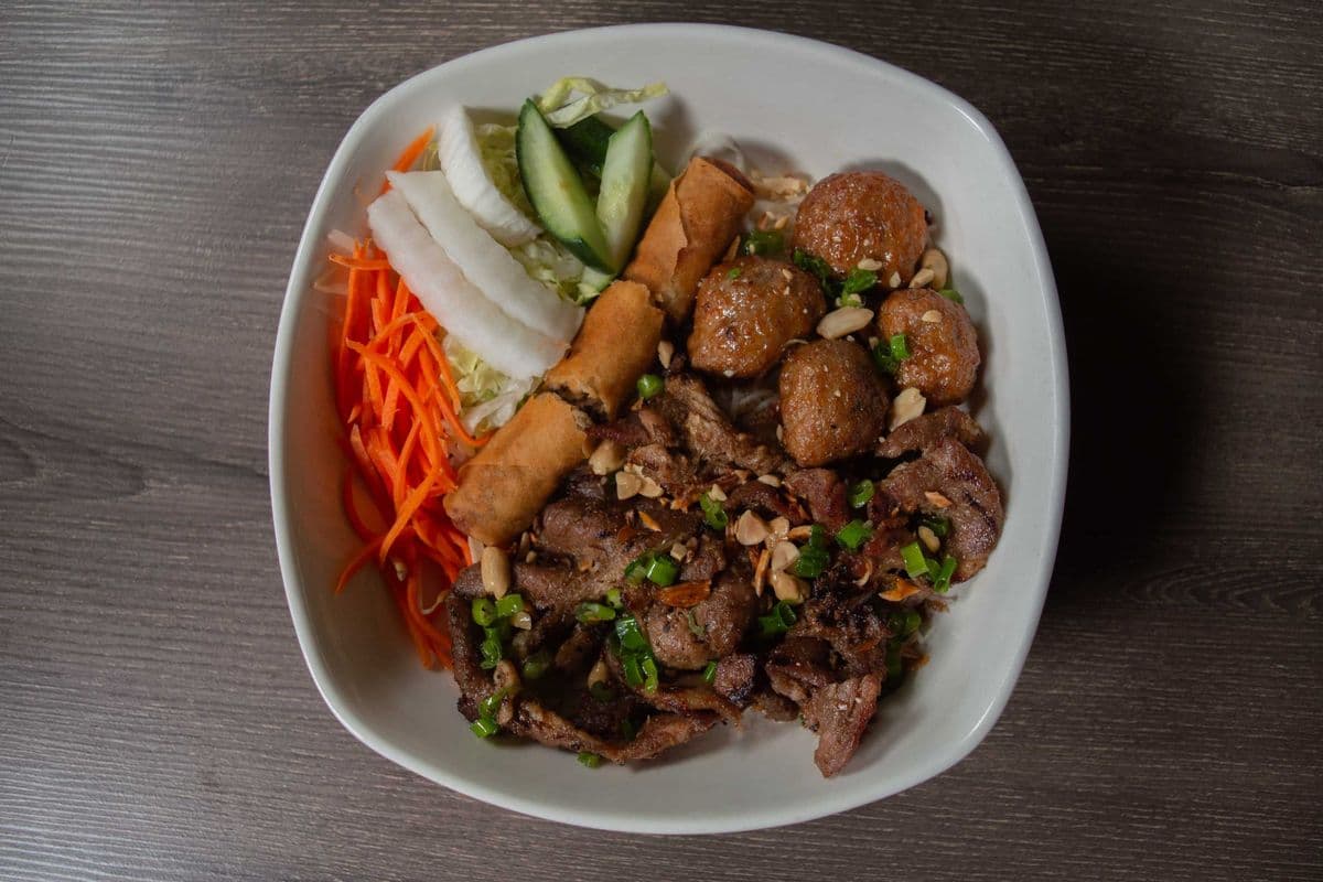 V4. Vermicelli, Spring Roll, Grilled Pork Balls, and BBQ Pork or BBQ Chicken (Bun Cha Gio Nem Nuong, Thit Hoac Ga Nuong)