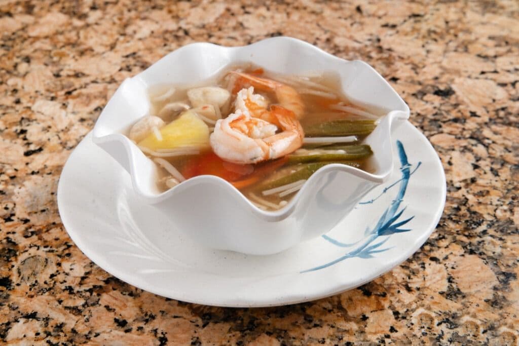 #518 Sweet and Sour Soup (Shrimp or Tofu)