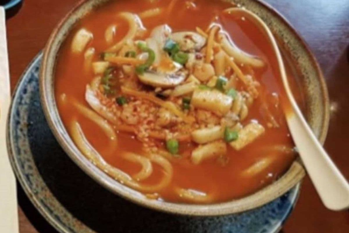 Korean Spicy Seafood Noodle Soup