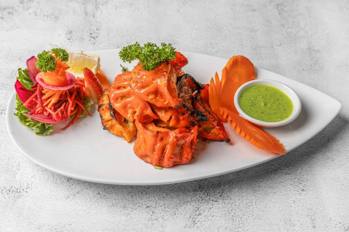 Tandoori Chicken Momo (8 pcs)