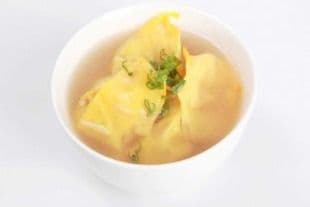 34. Wonton Soup (5 pcs)