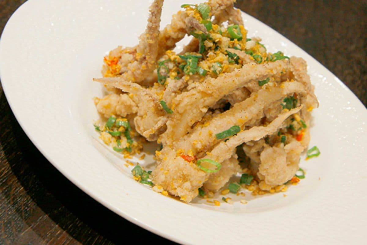 Salt & Pepper Squid Tentacles 椒鹽魷魚鬚
